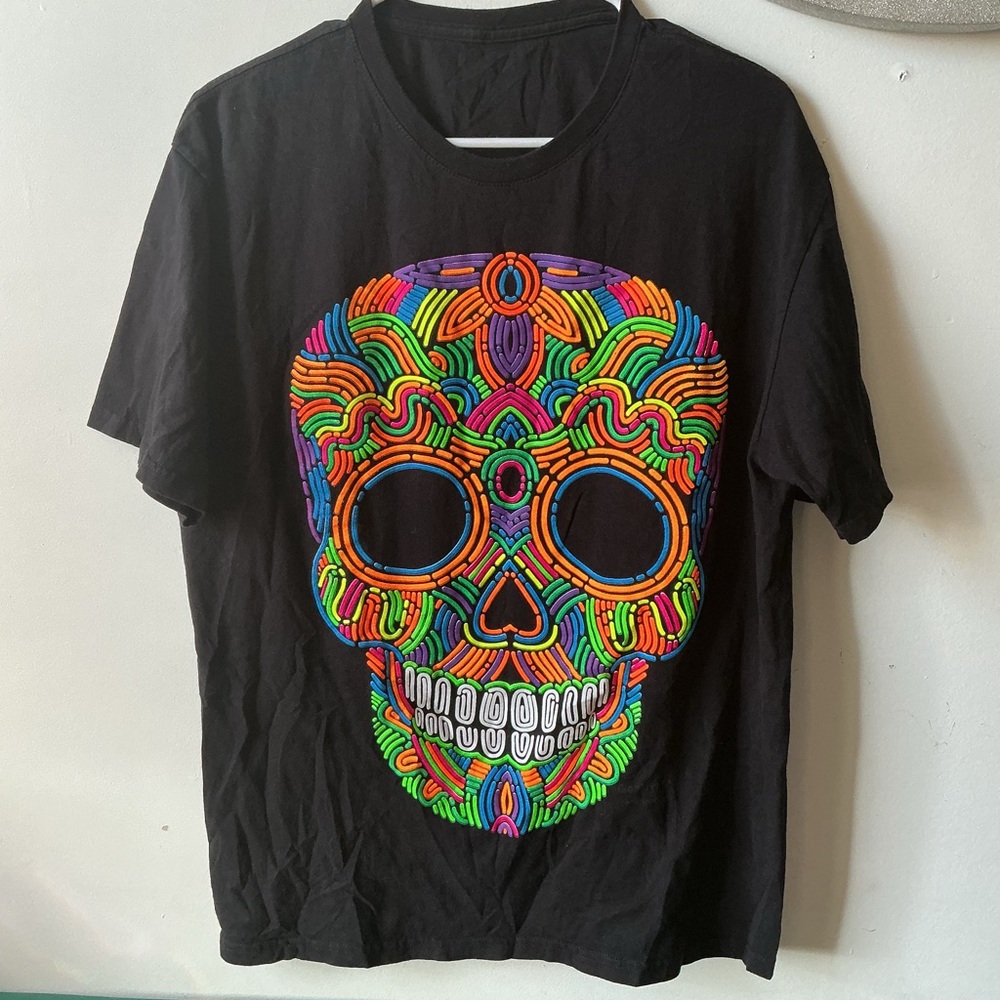Colorful Skull Graphic T-Shirt
